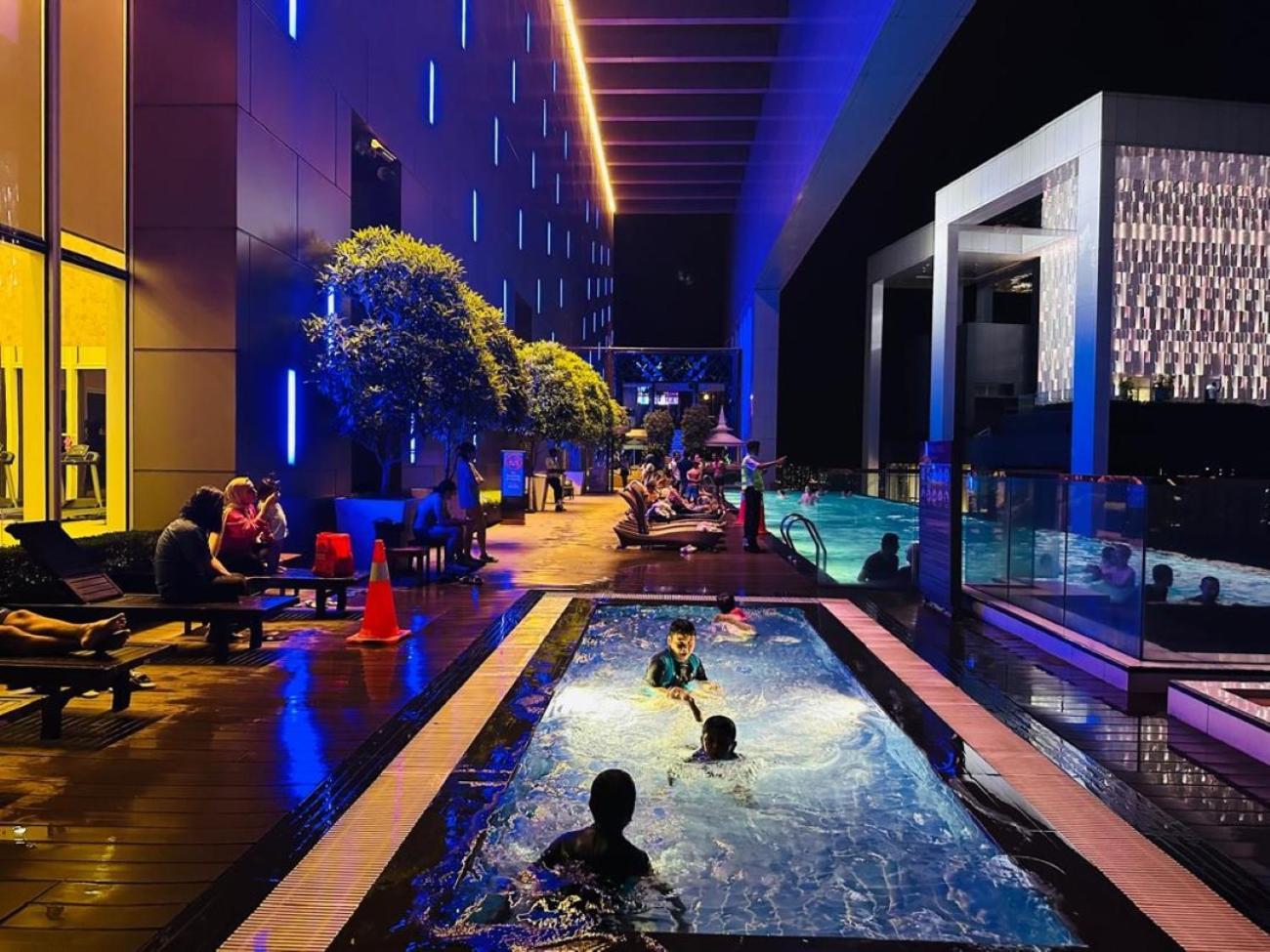 The Platinum Klcc By Comfort Suites Kuala Lumpur Dış mekan fotoğraf